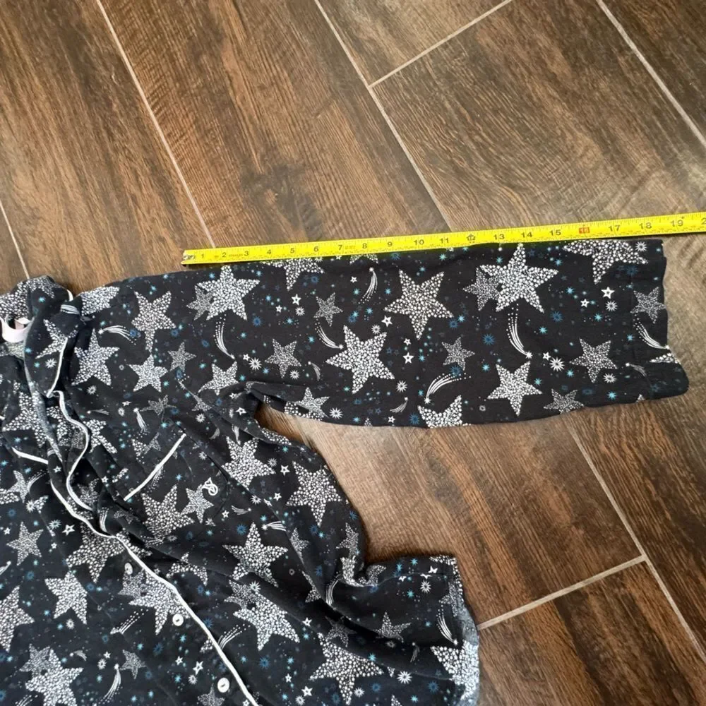 Victoria’s Secret Star Print Pajama Set Button Down Top & Pants w/pockets sz M